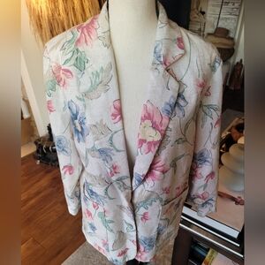 Appleseed's Floral Blazer with Pastel Hues